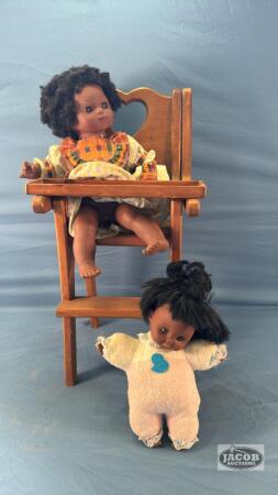 WOODEN DOLL HIGH CHAIR WITH (2) DOLLS