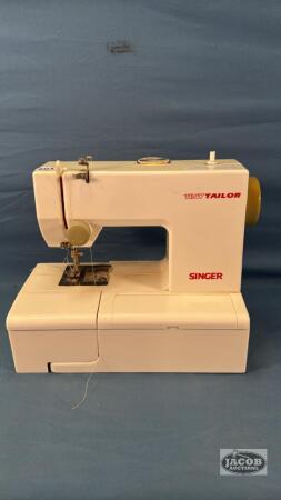 TINY TAILOR SINGER CHILDRENS SEWING MACHINE