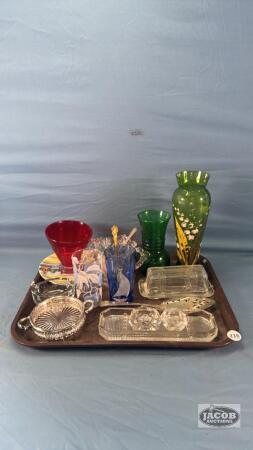 ASSORTED GLASSWARE LOT