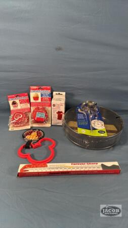 UNUSED KITCHENWARE LOT
