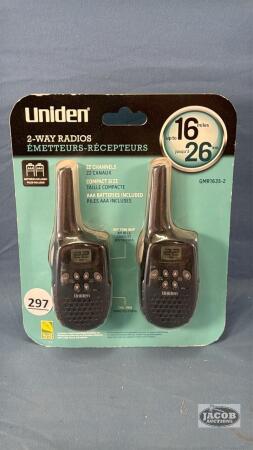 SET OF UNIDEN 2 WAY RADIOS