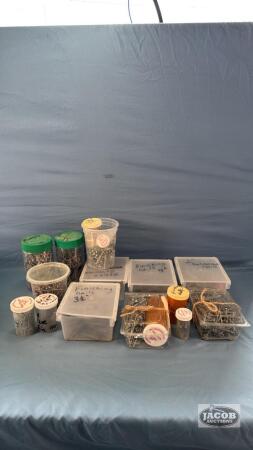 QUANTITY OF FINISHING NAILS IN VARIOUS SIZES