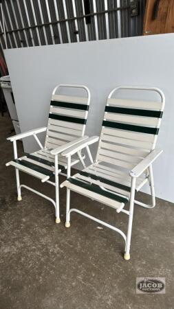 (2) STEEL AND VINYL FOLDING LAWN CHAIRS