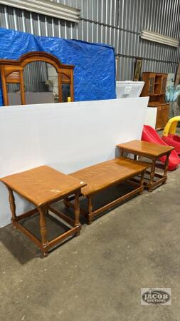 (3) PIECE COFFEE AND END TABLE SET