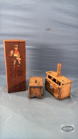 WOODEN LOT