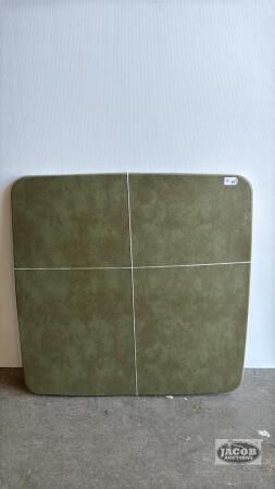 METAL 32IN CARD TABLE