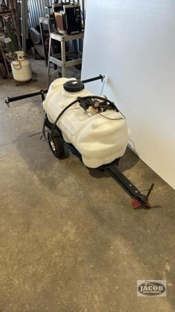 BE ESTATE SPRAYER WITH 12 VOLT PUMP AND 40IN BOOM