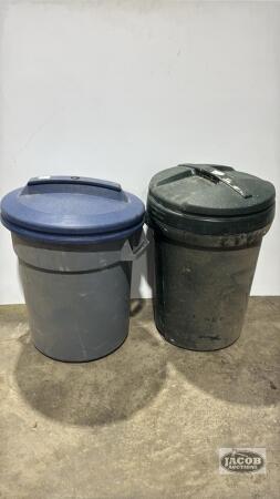(2) APPROX. 20 GALLON RUBBERMAID TRASH CANS