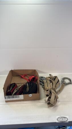 QUANTITY OF RATCHET STRAPS AND (2) SAFETY LANYARDS