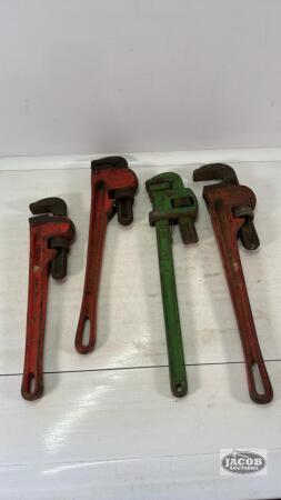 PIPE WRENCH LOT