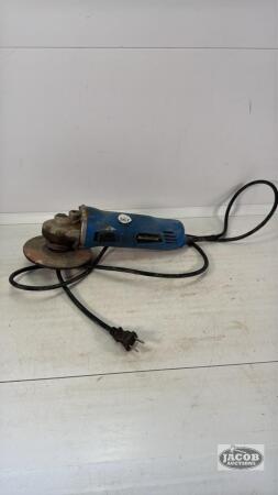 MASTERCRAFT 4IN ANGLE GRINDER