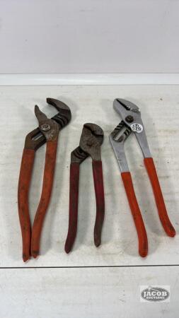 SELECTION OF WATER PUMP PLIERS