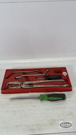 SNAP ON MECHANIC SET