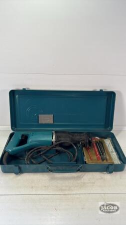 MAKITA RECIPRICATING SAW