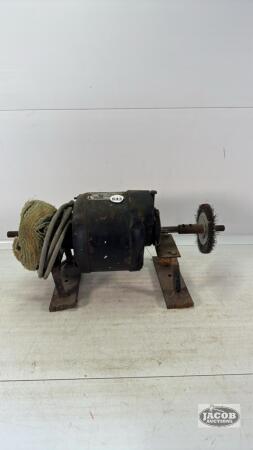 DELCO FRACTIONAL HORSE ELECTRIC MOTOR