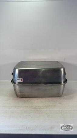 ALUMINIUM ROAST PAN WITH LID