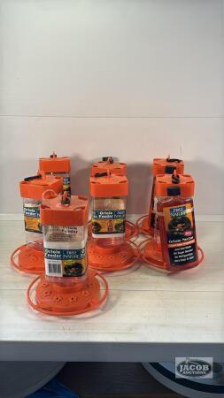 (7) ORIOLE FEEDERS WITH (3) BOTTLES OF NECTAR