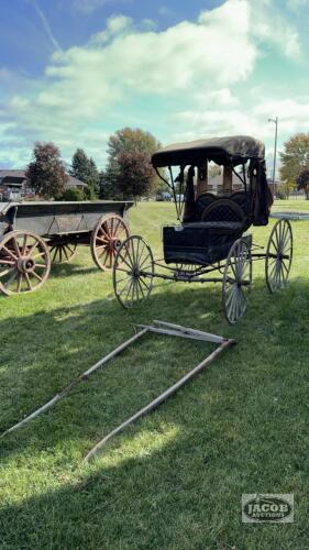 ORNATE HORSE DRAWN BUGGY
