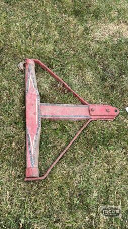 STENCILLED HITCH