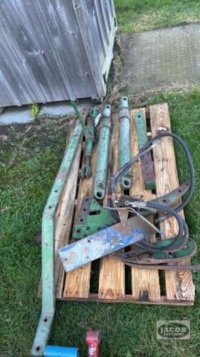 LOADER VALVE, CYLINDERS, AND PARTS