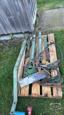 LOADER VALVE, CYLINDERS, AND PARTS