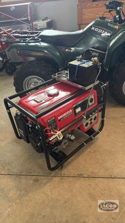 HONDA EM 6500S GAS GENERATOR