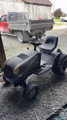 MURRAY 17.5HP 42IN LAWN MOWER