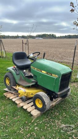 NOT RUNNING: JOHN DEERE 165 RIDING MOWER