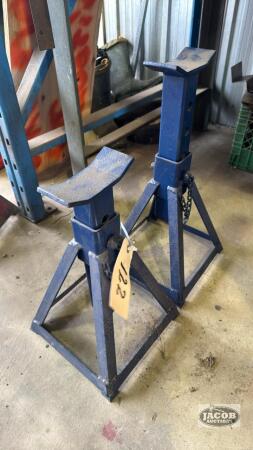 PAIR OF STEEL AXLE STANDS