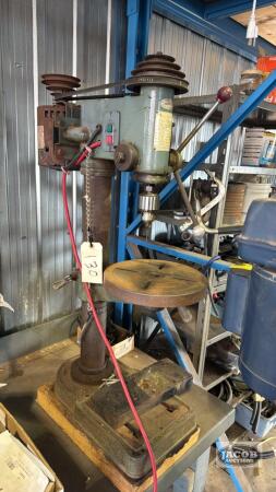 VARIABLE SPEED BENCHTOP DRILL PRESS