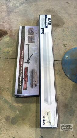 FENCE WIRE STRETCHER AND 4FT LED LIGHT FIXTURE