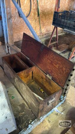 WOODEN TOOL BOX