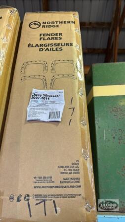 SET OF NORTHERN RIDGE FENDER FLARES