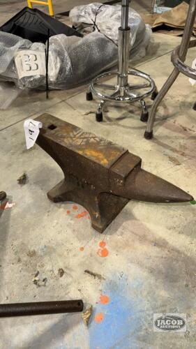 20IN 100 POUND ANVIL