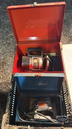 BLACK AND DECKER ROUTER AND JIGSAW