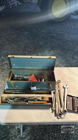TOOLBOX AND CONTENTS