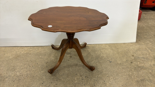 Centre Pedestal Coffee Table