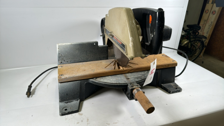 Black & Decker Mitre Saw