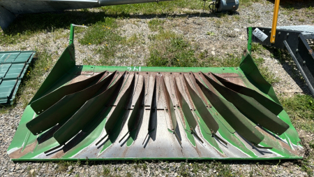 Tail Board Off John Deere 9660 Combine