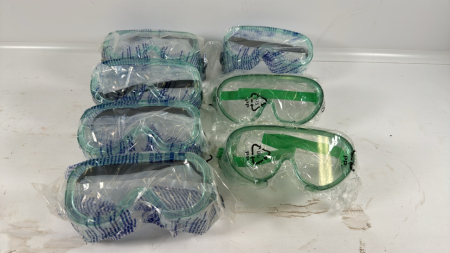 6 Pairs of New Safety Goggles