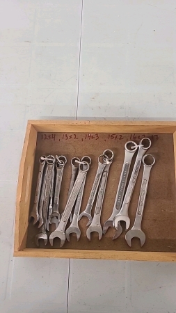 Quantity of Metric Wrenches From 12mm to 17mm