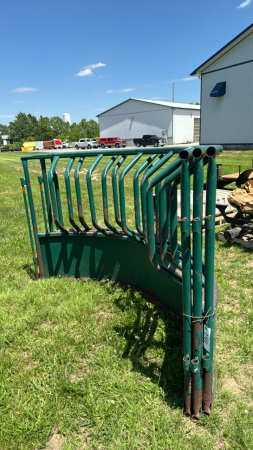 3 Section Bull & Cow Feeder -Martin Brand