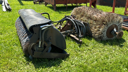 6ft Hydraulic Broom on Skid Steer Plate -See Note