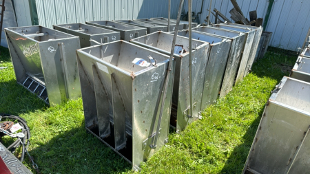 6 -Stainless Steel Wet Dry Hog Feeders -See Notes