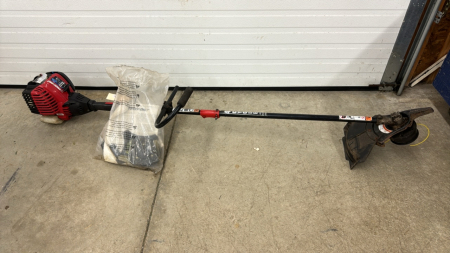 Troy-Bilt 4 Cycle Straight Shaft String Trimmer