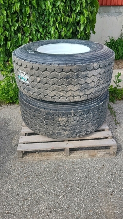 2-Unused Double Star 445/65R22.5 Tires and Rims