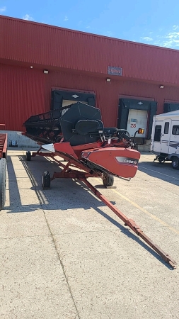 Case IH 2020 30ft Flexhead on Header Wagon