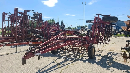 Ber-Vac 600 20ft Cultivator