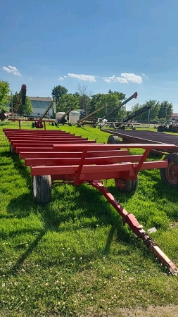 8.5ft x 25ft Steel Bale Wagon