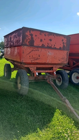 Killbros 400bu Center Dump Wagon